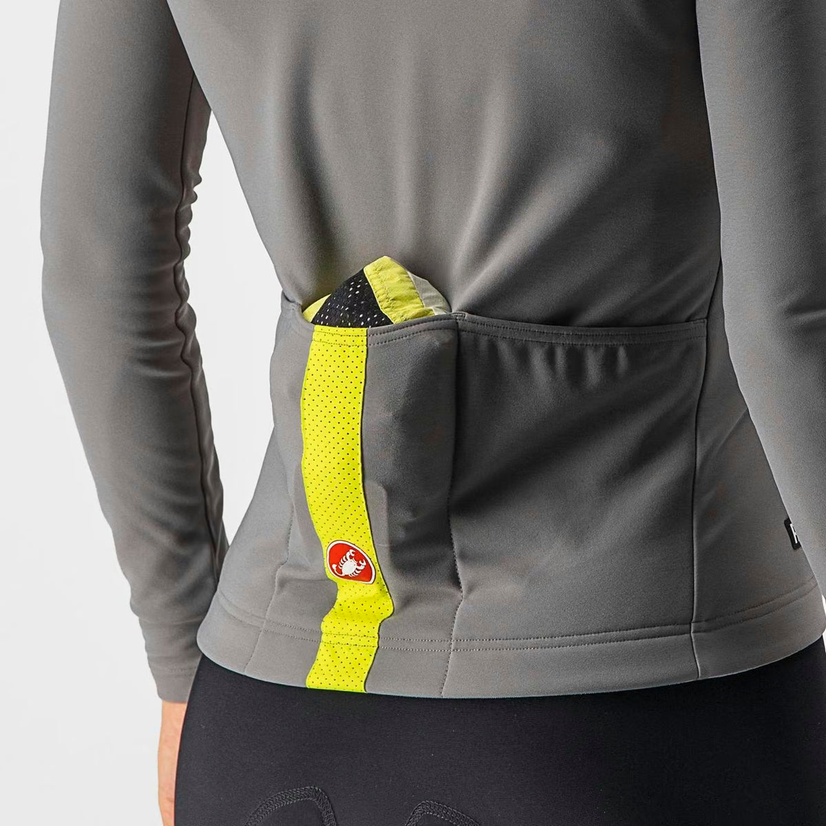 Castelli Emergency 2 Rain Jacket Women's - Image 7