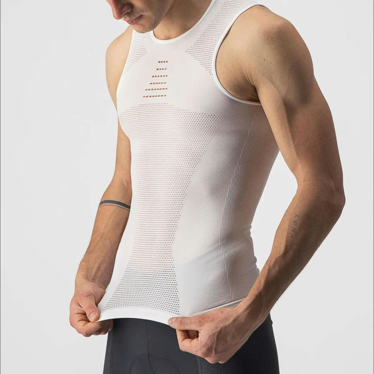 Castelli Core Seamless Sleeveless Baselayer Men's White - Image 3