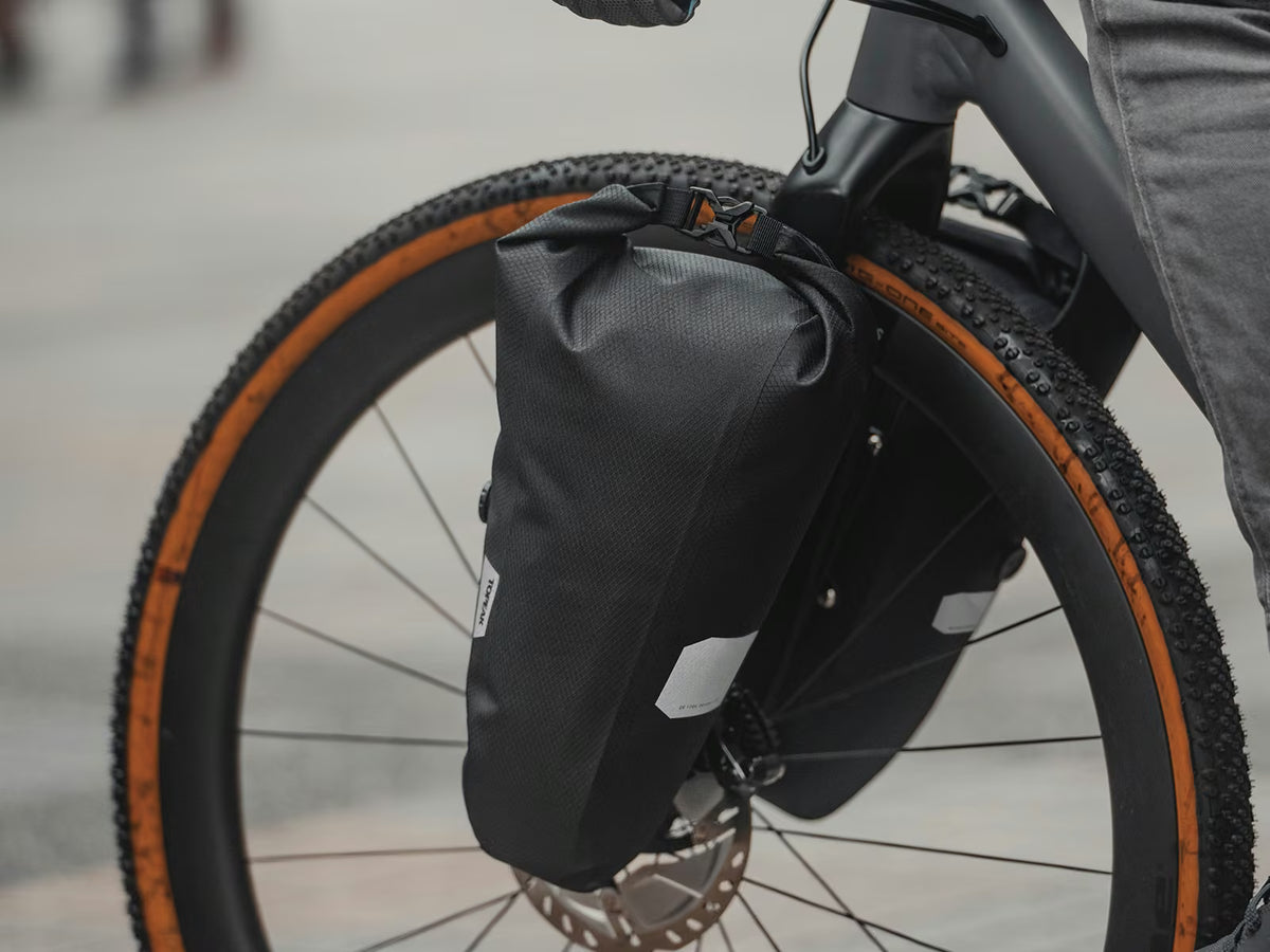 Topeak QR Fork Drybag 5.8L - Image 3
