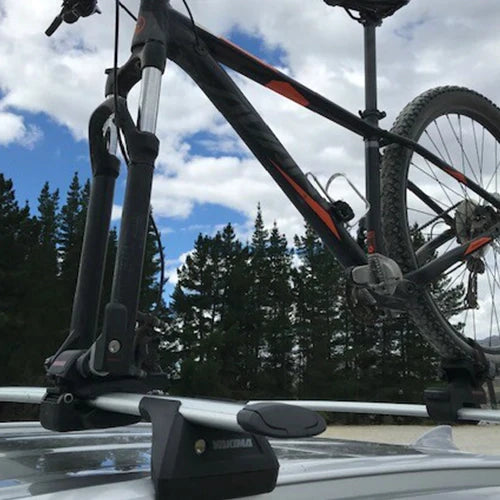 Roof mounted bike on a car