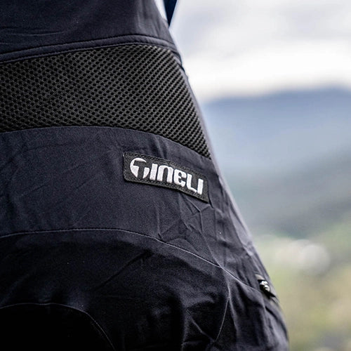 Tineli Shorts display photo