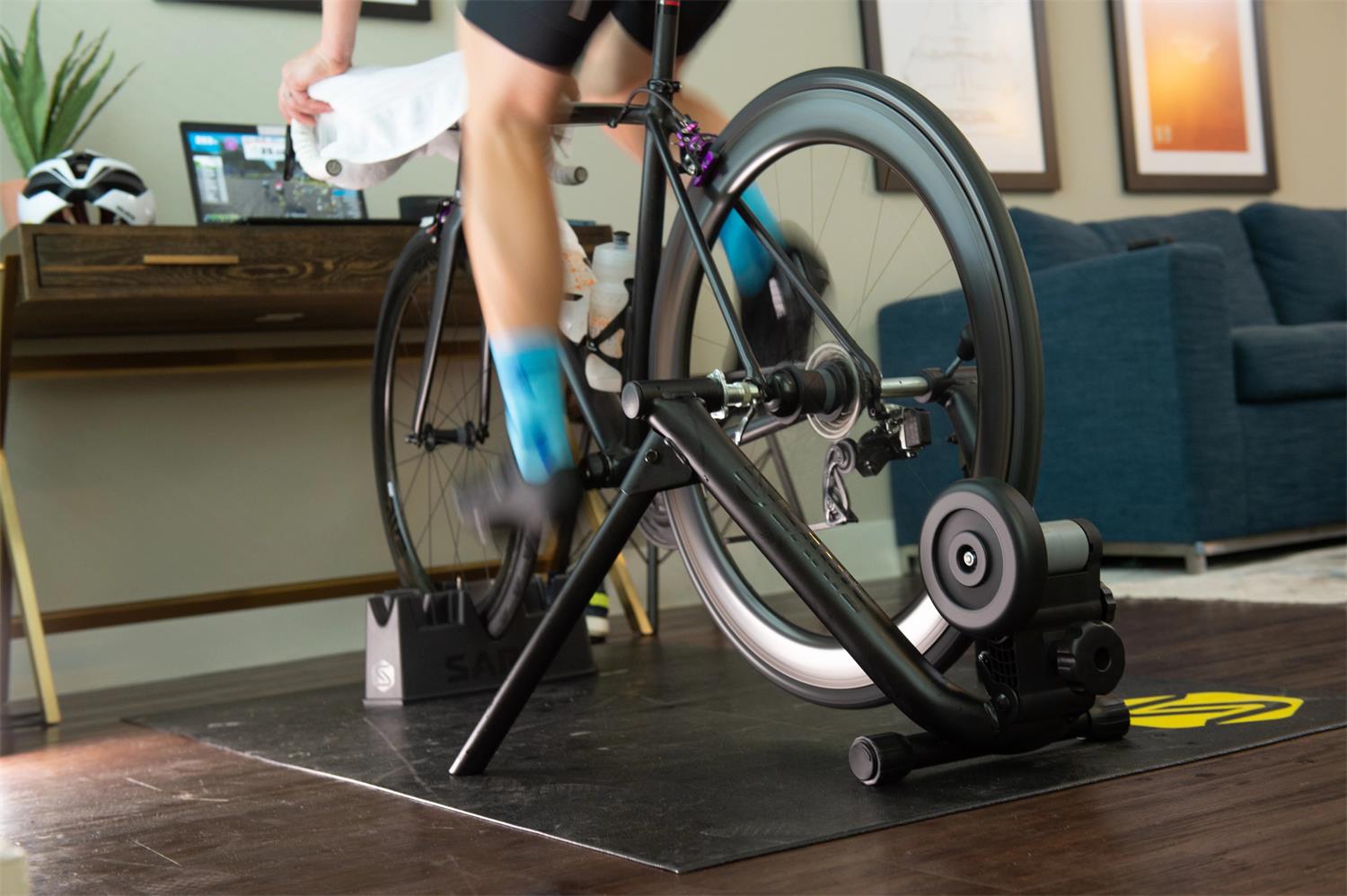 Mag_Indoor_Bike_Trainer_With_Magnetic_Resistance_4