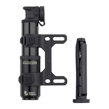WOLF TOOTH ENCASE PUMP 40CC WITH CHAIN & TYRE PLUG MULTI-TOOL