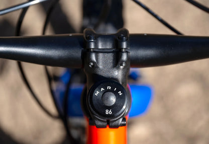 2025_MARIN_BIKES_BEAR_VALLEY_TOP_CAP