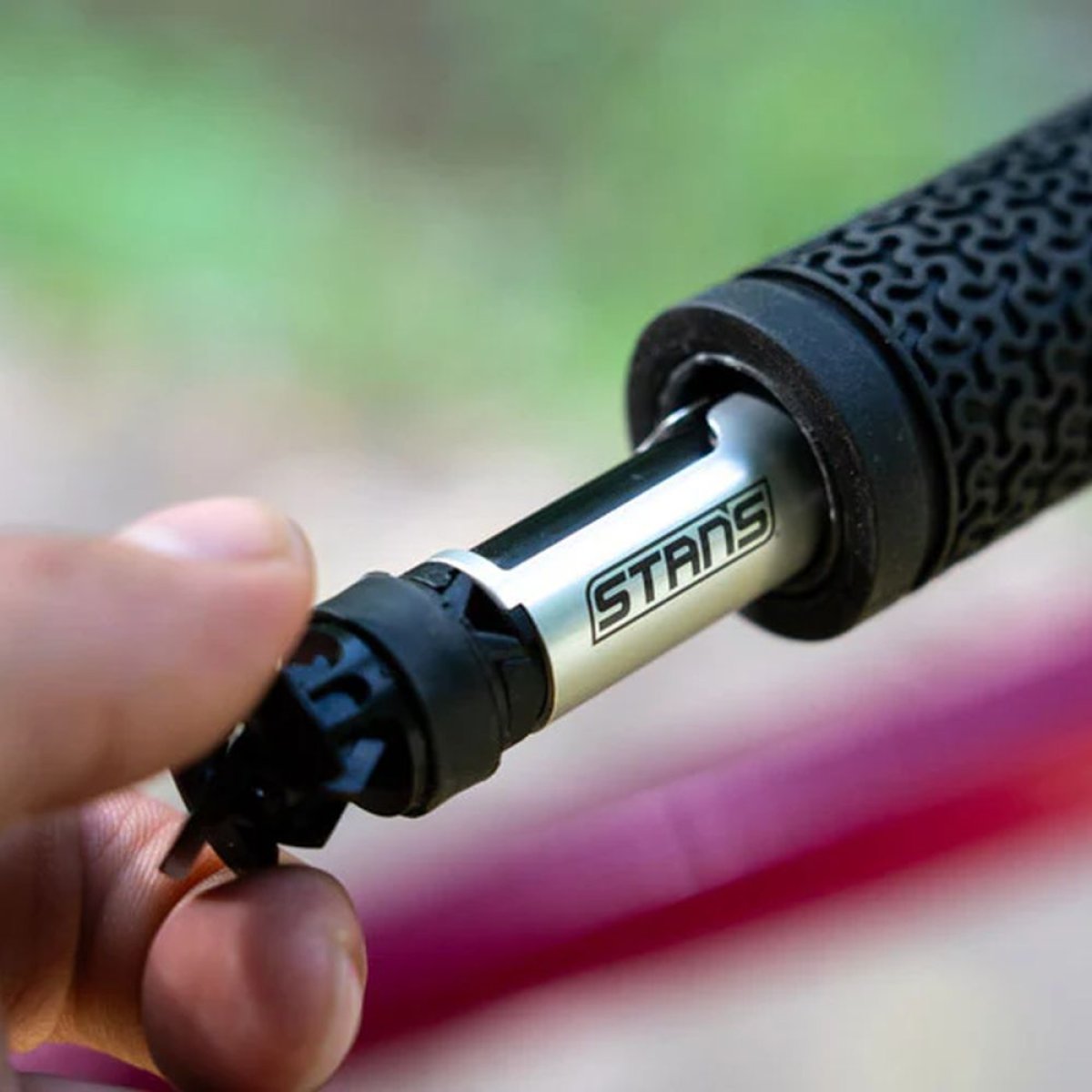 STAN'S INCREDIBLE DART TUBELESS REPAIR TOOL