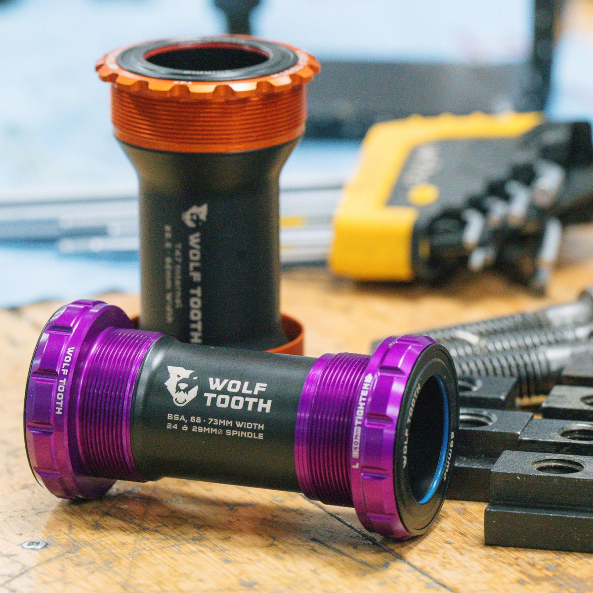 WOLF TOOTH BOTTOM BRACKET - BSA THREADED - 24MM SPINDLE