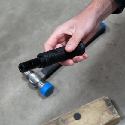 WOLF TOOTH - LOCKED-IN BAR END INSTALLATION GRIP PUNCH