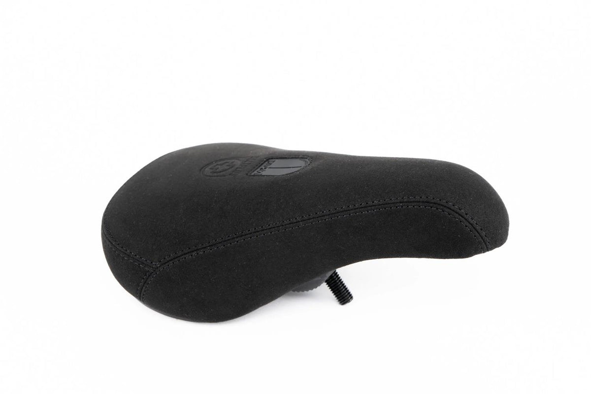 PIVOTAL_Seat_10