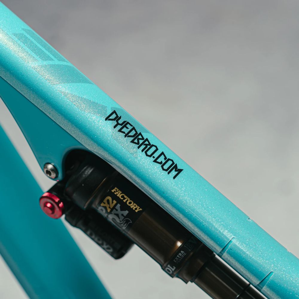 DYEDBRO MTB FRAME PROTECTION - CLEAR GLITTER