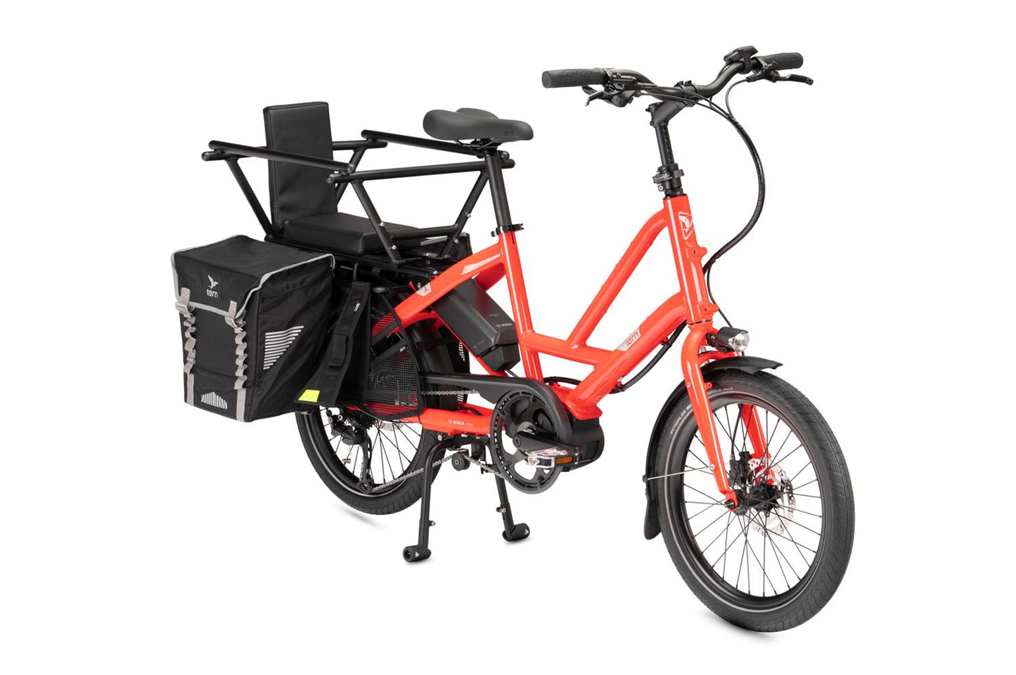 05_22-TN-QH-Stirrups-ClubhouseMini-Pannier-fron34_