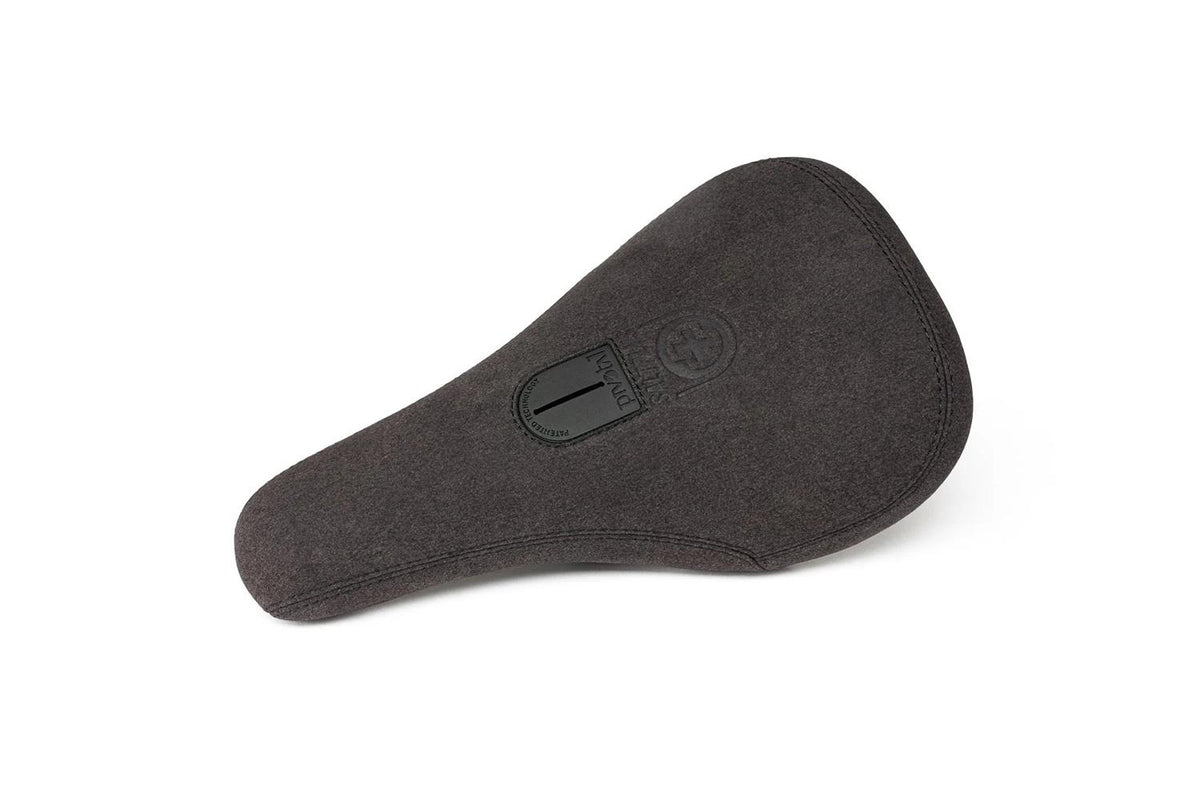 PIVOTAL_Seat_15
