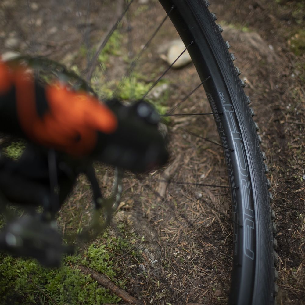STAN'S ARCH MK4 ALLOY RIM