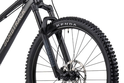 12_BT_MY24_Cale_AL_SX_Eagle_matt_black_fork