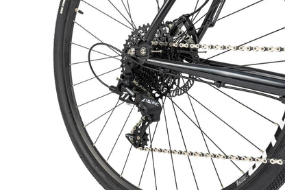 BT_MY24_Arise_SG_metallic_black_web_06
