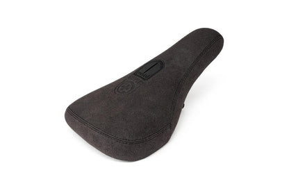 PIVOTAL_Seat_16