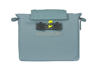 18452 Basil Manhattan commuter office bicycle bag 
