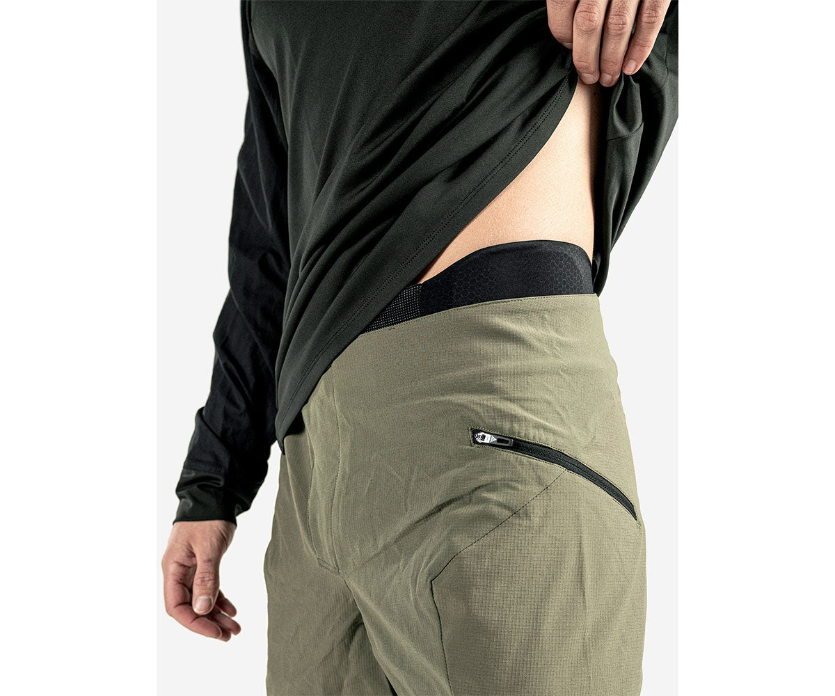 Bluegrass Arto Shorts 2