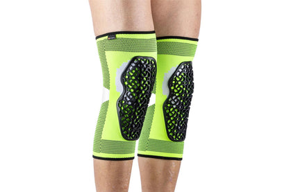 Flow_Knee_Neon_White_5