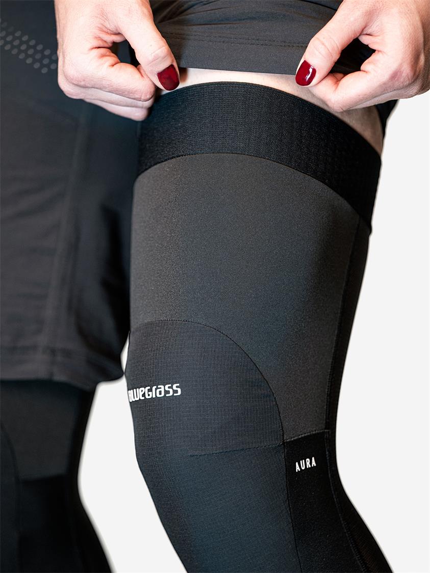 Bluegrass Aura Knee Guards 2
