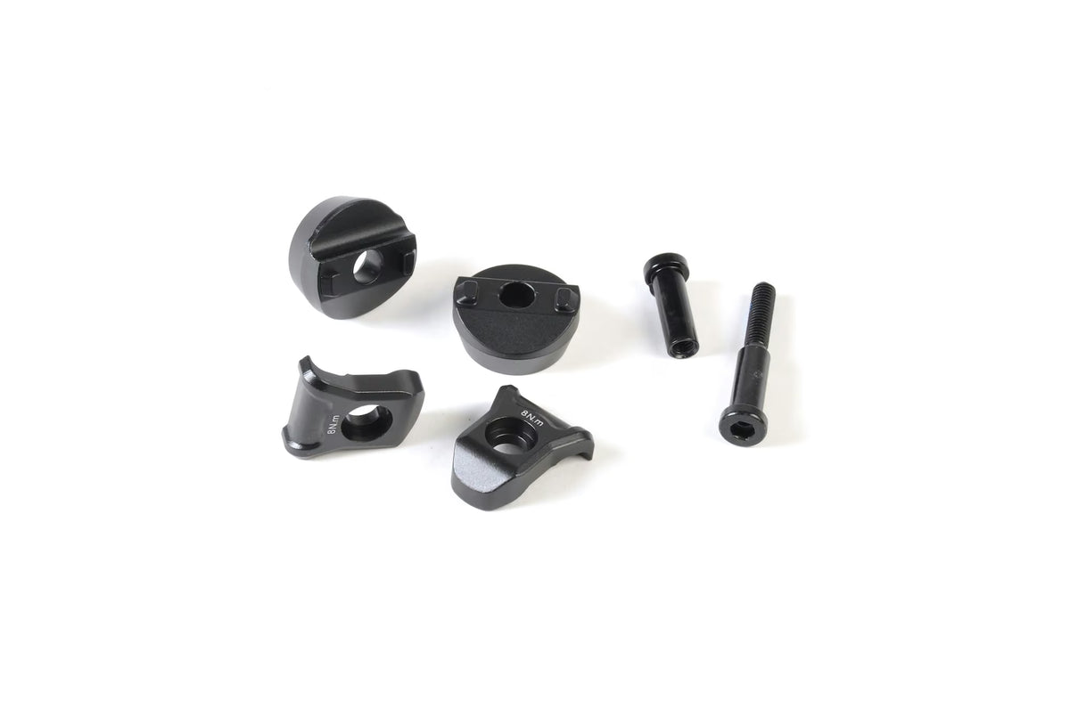 X-LAB Saddle Rail Clamp 7x9mm for AD8, AD9, RT9 - Image 1