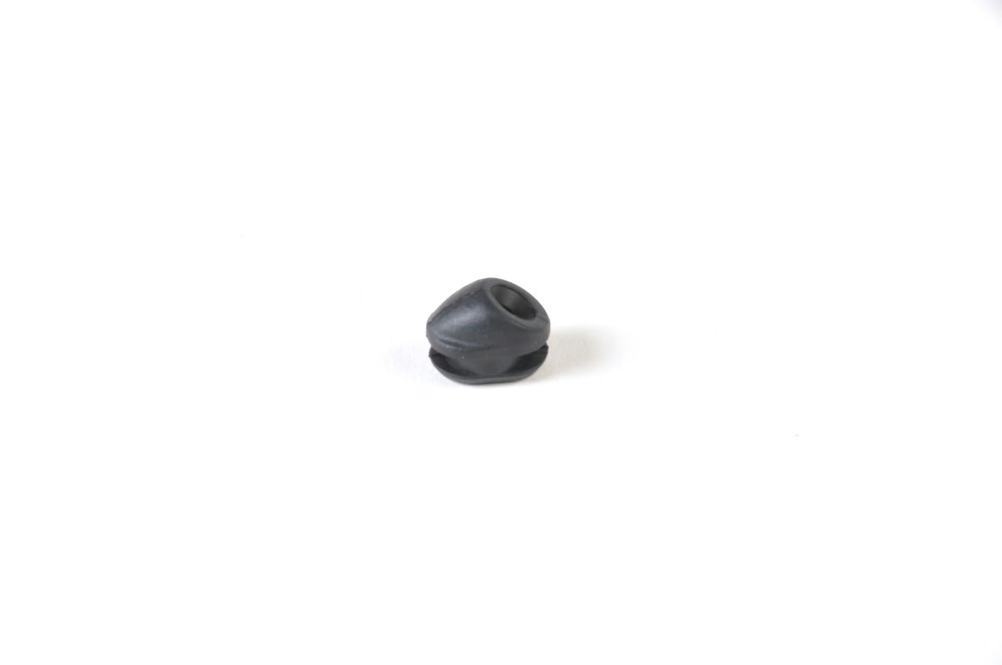 X-LAB AD8 & AD9 Rubber Electric Wire Plug - Image 1