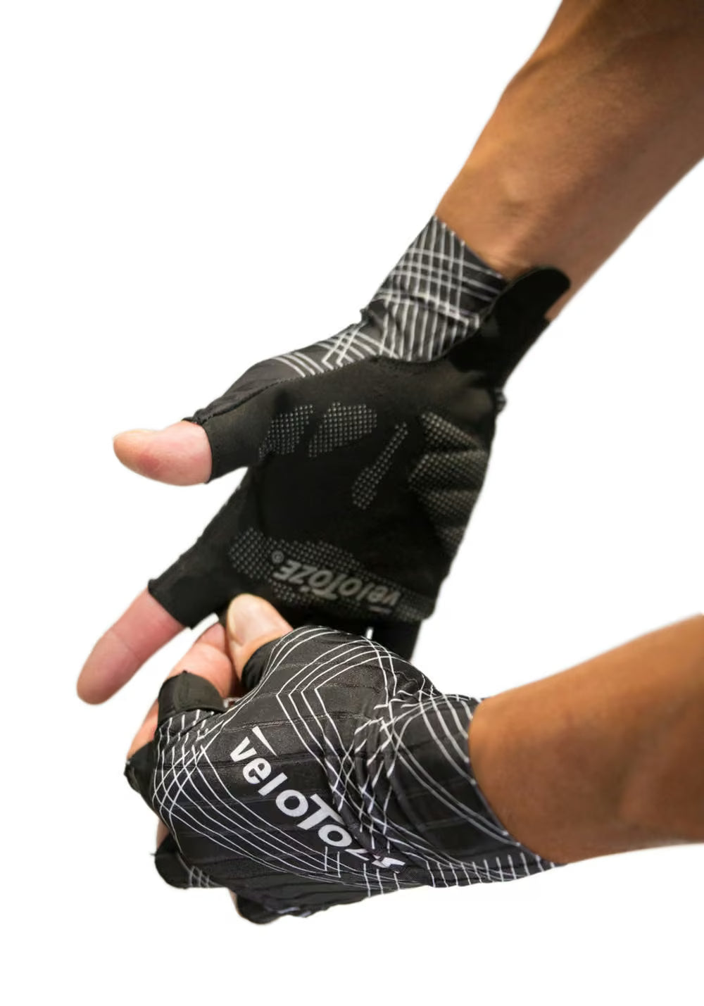 VeloToze Aero Gloves - Image 3