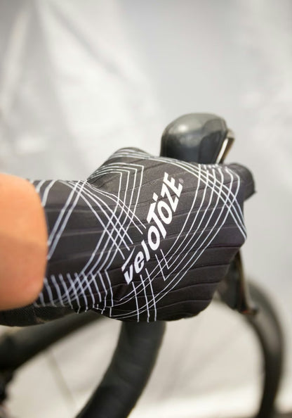 VeloToze Aero Gloves - Image 5