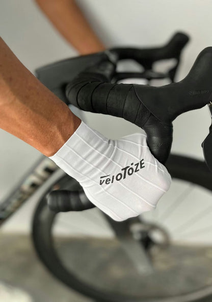 VeloToze Pro Aero Gloves White - Image 7