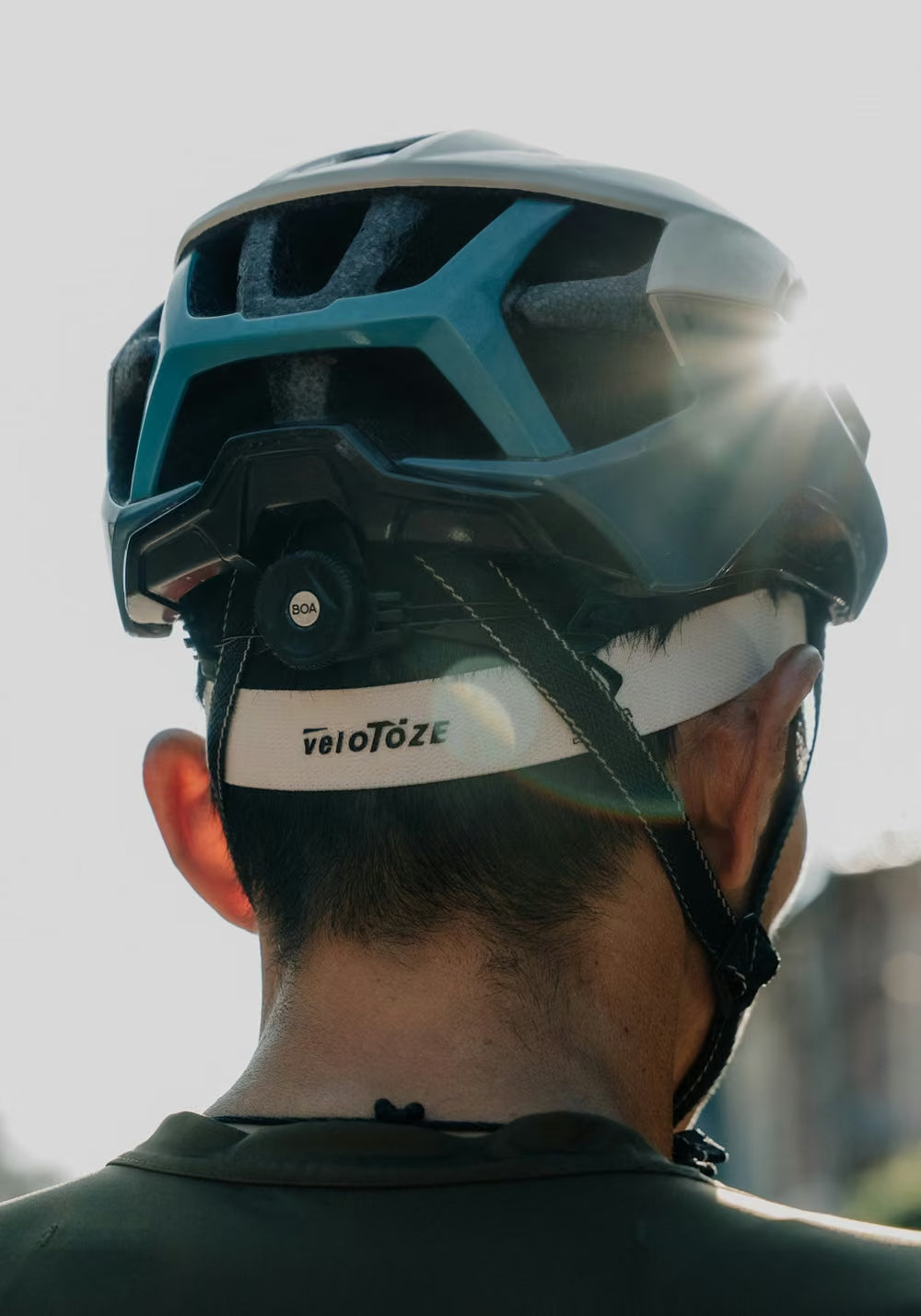 VeloToze Glacier Headband White - Image 3