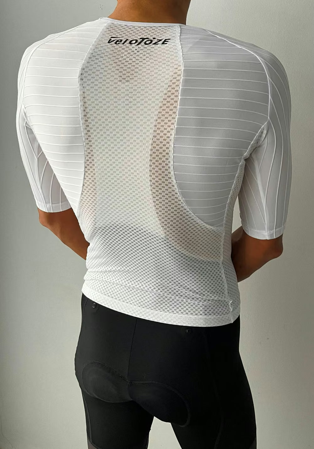 VeloToze AeroFlow Baselayer - Image 2