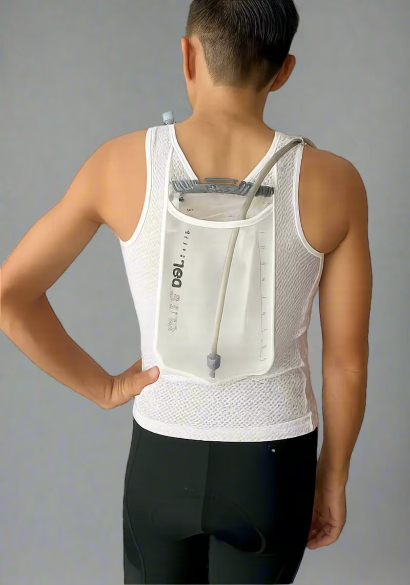 VeloToze Hydro Vest With Bladder - Image 5
