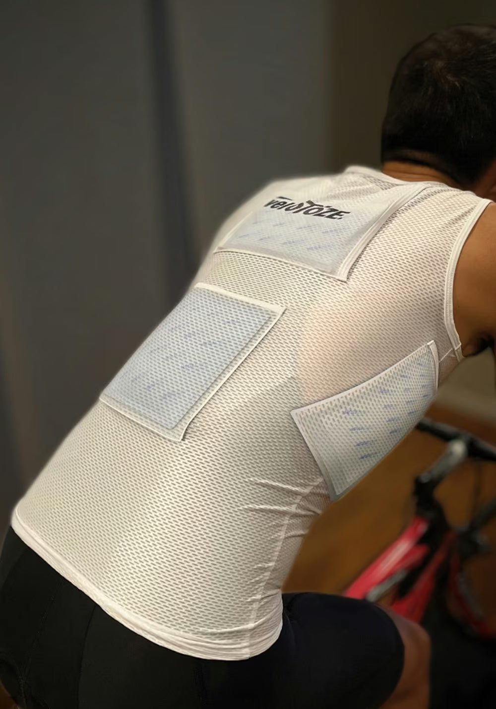 VeloToze Cooling Vest - Image 7