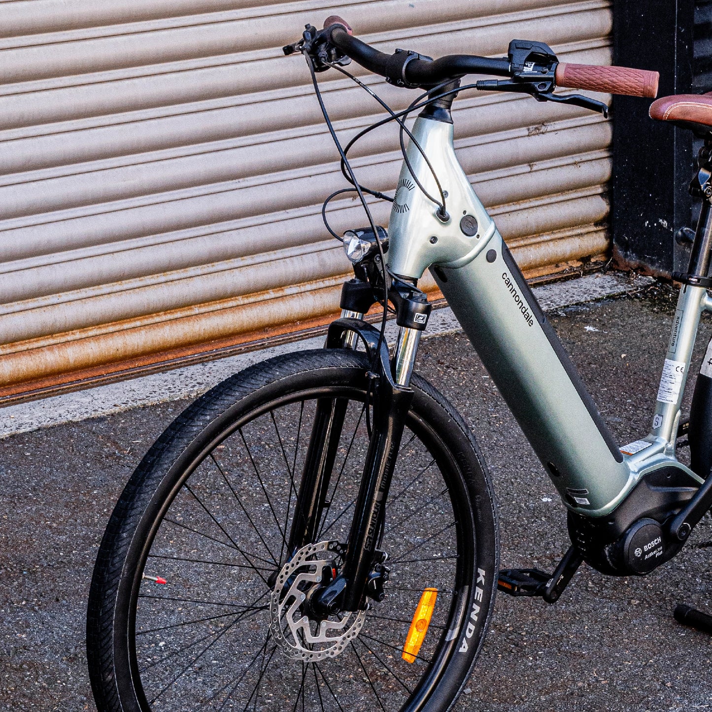 Cannondale Neo Adventure E-Bike Front