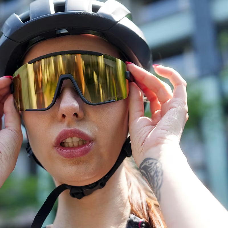 ULAC Neo Vue HOKO Jet Black / Champion Gold Photochromic - Image 5