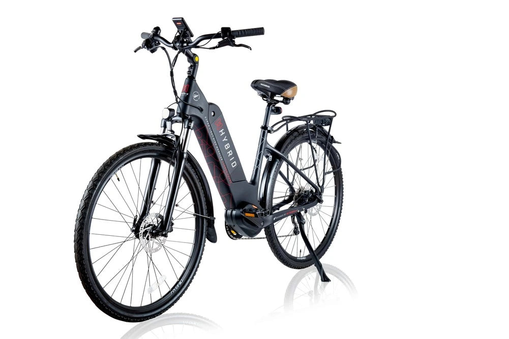 Hybrid F22 Cruiser E-Bike Front Angle