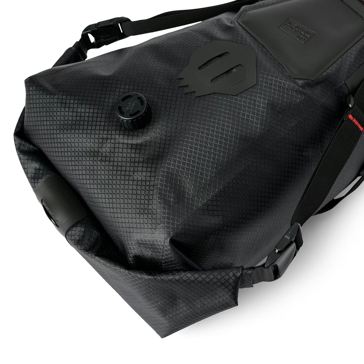 USWE Roll-Top Saddle Bag 9L - Image 4
