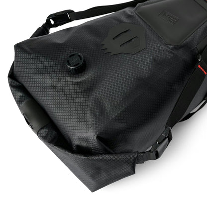 USWE Roll-Top Saddle Bag 9L - Image 4