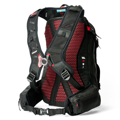 USWE Zippered VST 25L Day Pack - Image 2