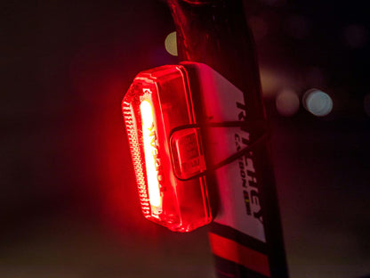 Topeak Light RedLite Rear Aero USB 55 Lumens - Image 4