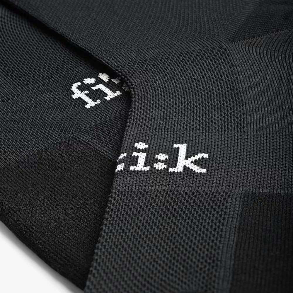 Fizik Road Socks Black - Image 3