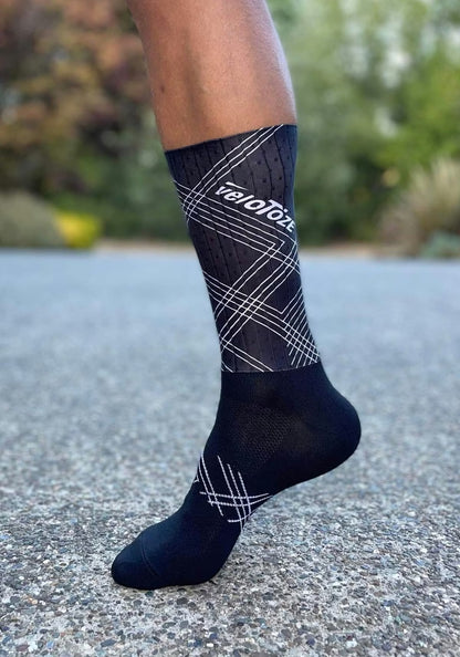 VeloToze Aero Socks Extra Tall - Image 2