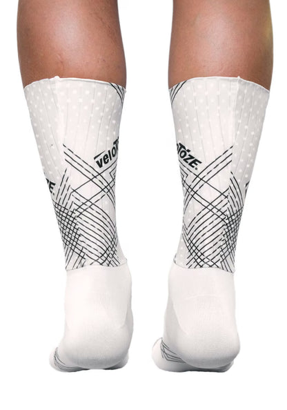 VeloToze Aero Socks Extra Tall - Image 6