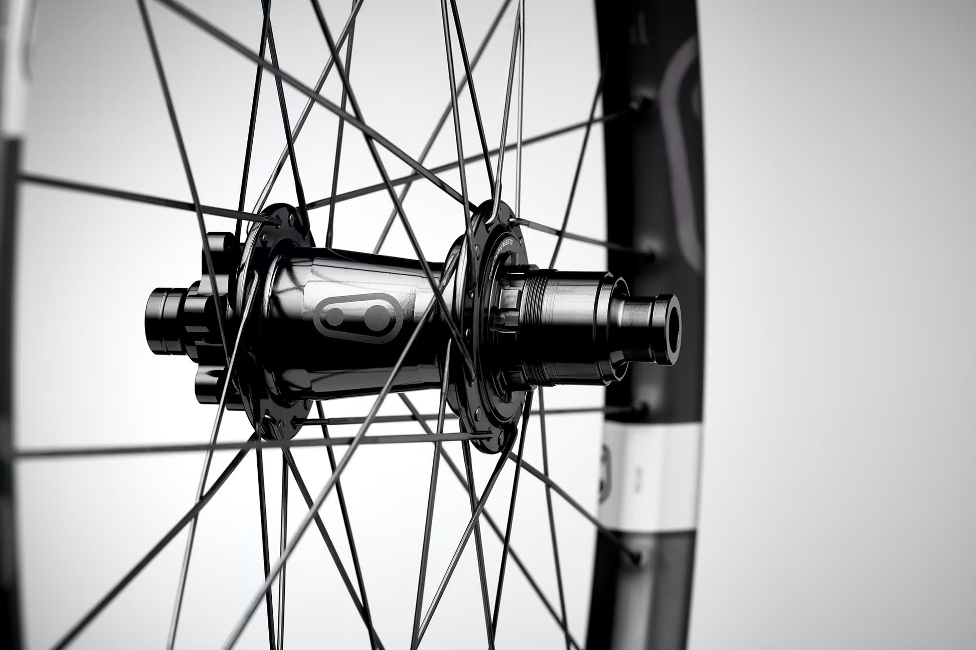 Crankbrothers Synthesis Carbon XCT 11 Wheelset - Image 4