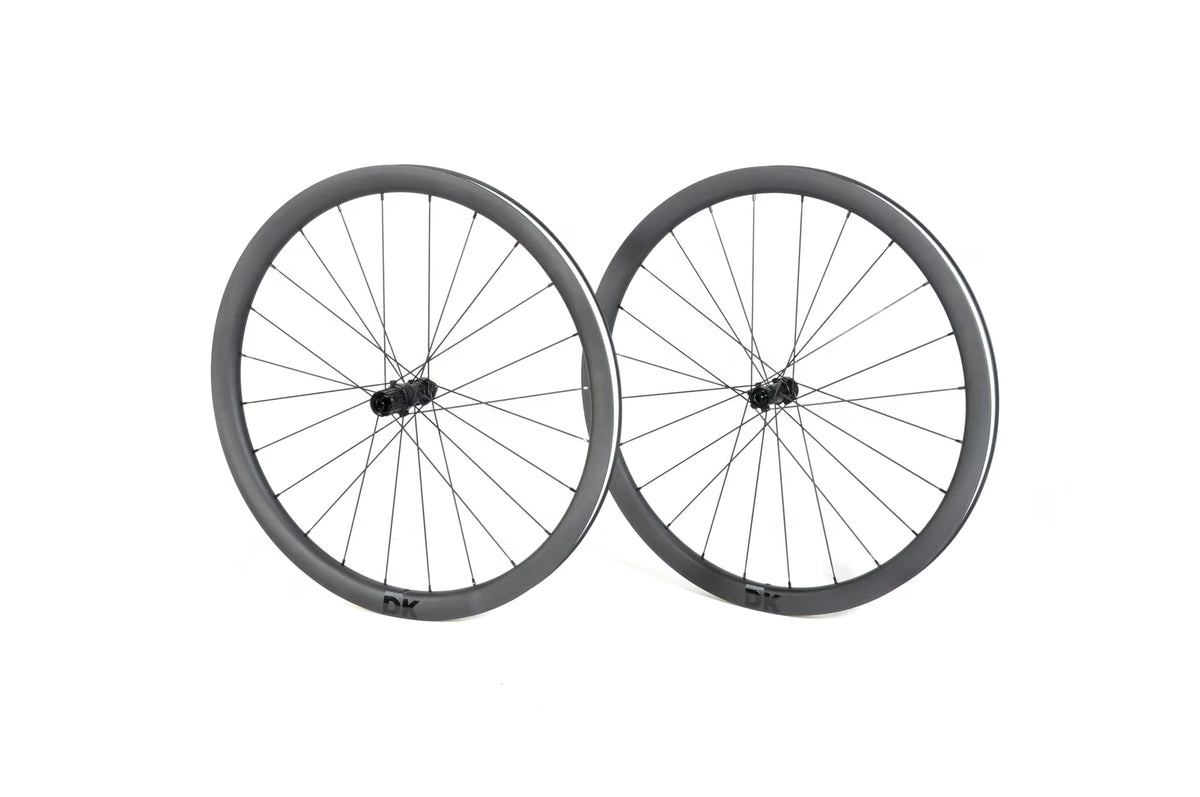 DK Composite Gravel 35 650B Wheelset - Image 1