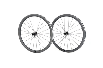 DK Composite Gravel 35 650B Wheelset - Image 1