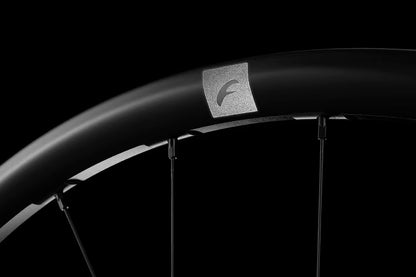 Fulcrum Rapid Red 3 700C Disc Brake Wheelset - Image 10