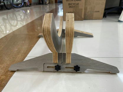 X-LAB XDS Plywood Adjustable Width Bike Display Stand - Image 2