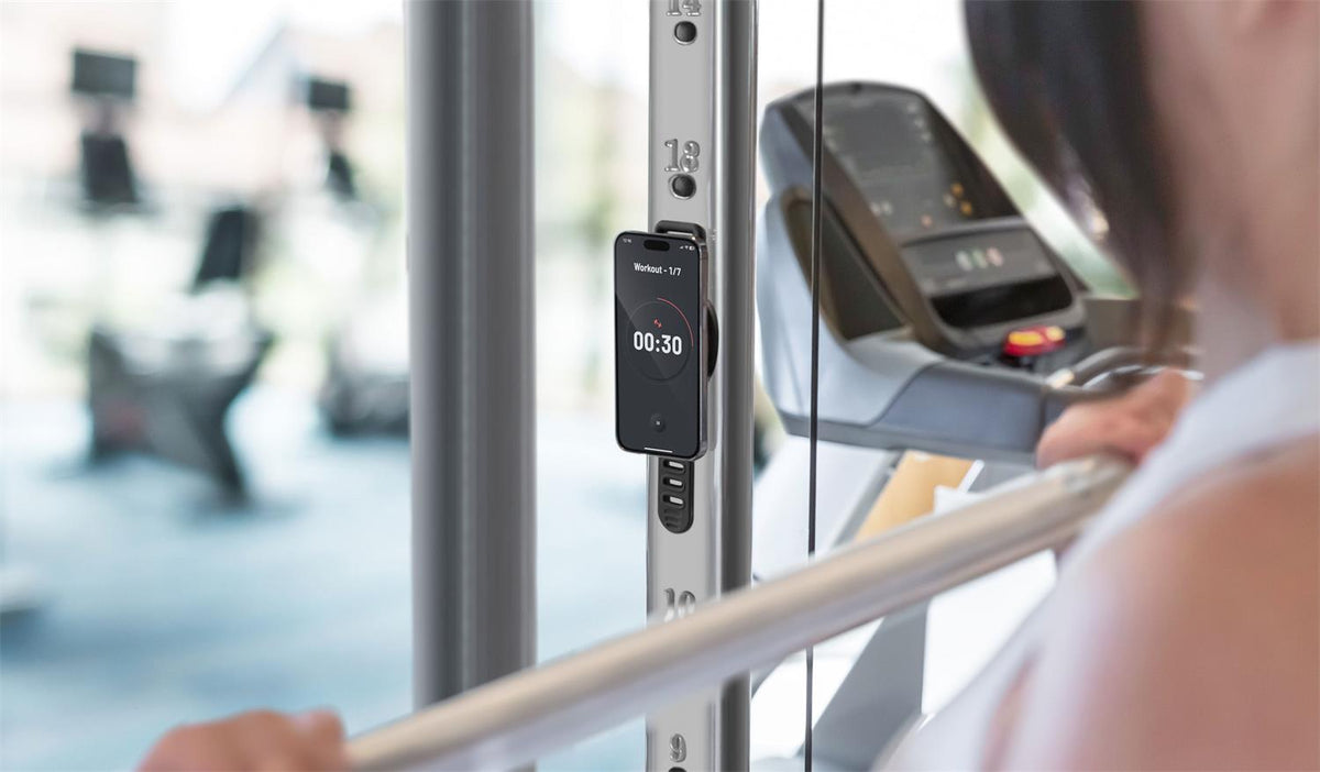magneticfitnessphonemount-photo-2