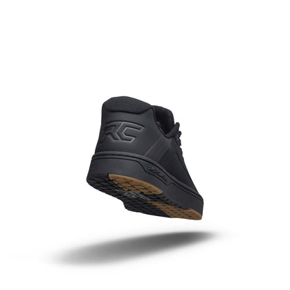 Livewire Women's Black (6)