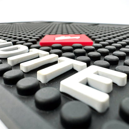Rubber_Workshop_Mat_with_Magnet_3